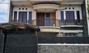 Rumah Mewah Taman Holis Indah Strategis 15 menit Tol Pasir Koja