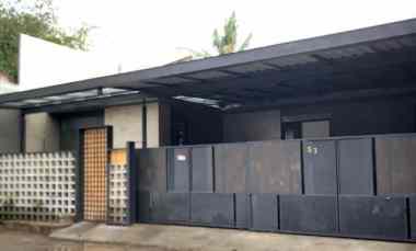 Rumah Dijual di Taman holis indah