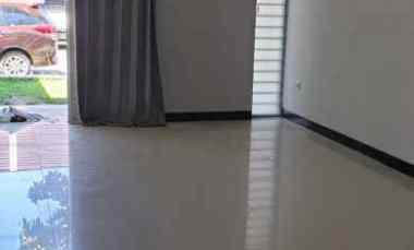 Rumah Dijual di Taman kopo indah