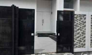 Rumah Baru Kinclong, Bebas Banjir di Taman Malaka, Pondok Kelapa