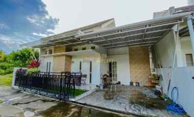 Rumah Modern, Tanah Luas, 5 menit dari Smp Negeri 1 Kalasan