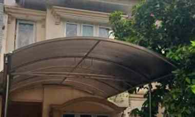 Dijual / Disewakan Rumah 2 Lantai Lokasi di Taman MUTIARA, Pakuwon CI