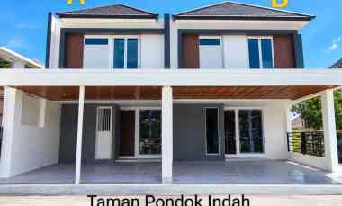 Unit B Rumah Hook Taman Pondok Indah Wiyung dekat Tol Gunung Sari
