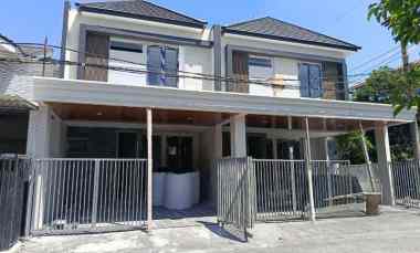 Rumah Baru Gress 1M-an Taman Pondok Indah Wiyung Row 3 Mobil