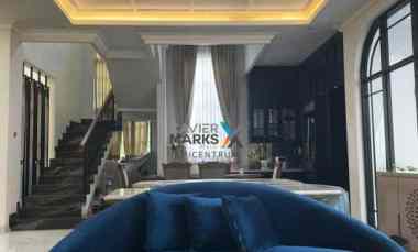 Dijual Rumah Taman Puspa Raya Citraland Ada Private Pool