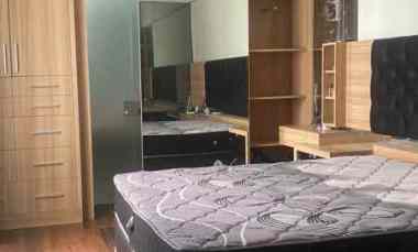 Rumah Semi Furnished Taman Puspa Raya Citraland dekat Pakuwon Mall
