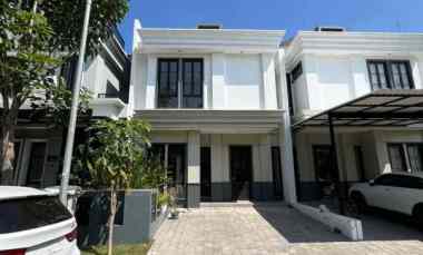Dijual Rumah Baru 3 Lantai Dian Istana Wiyung Surabaya Row Jalan 3 Mob