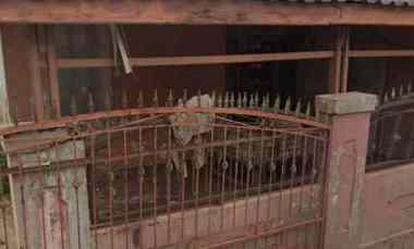 Jual Rumah Bahan Nan Luas di Taman Tridaya Sakti Bekasi C0542