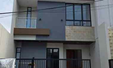 Dijual Rumah Baru di Taman Villa Meruya Selatan Hadap Selatan Murah