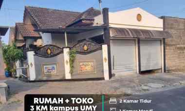 Investasi Ruko Tepi Aspal dekat Kampus Umy, Jogja Depan Komplek