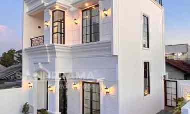 Rumah 3 Lantai American Classic Tanah Baru Beji Depok KusTin