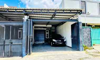 Rumah Modern 2 Lantai di Tebet Semi Furnished, Bebas Banjir