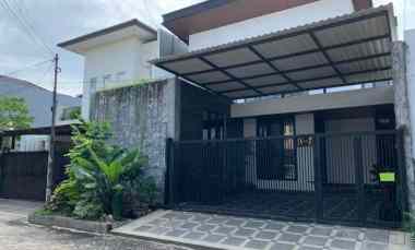 Rumah Mewah Tenggilis, Surabaya Lks Strategis Full Furnished Siap Huni