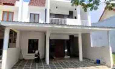 dijual rumah the gayungsari