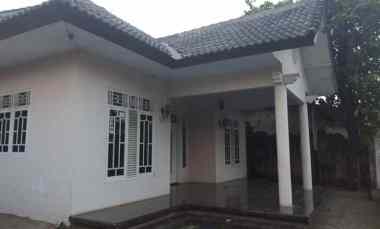 Dijual Rumah Tinggal Usaha Cafe di Karawang Timur