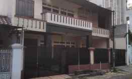 Rumah 2 lantai SHM di Tebet Barat Jakarta Selatan Bebas Banjir Strategis