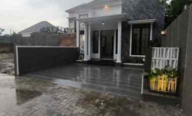 Rumah Siap Huni Belakang Rsa Ugm di Trihanggo Gamping Sleman