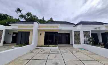 dijual rumah trukan selomartani kalasan