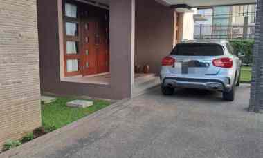 Dijual Rumah Mewah dan Strategis di Tubagus Ismail Dago Kota Bandung