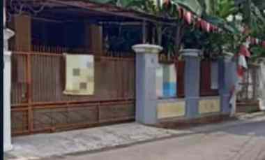 Rumah Super Strategis di Tulodong Bawah Jakarta Selatan