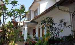 Rumah Mewah Turangga Buah Batu dekat Gatot Subroto Bandung