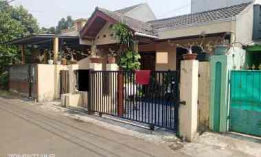 Rumah dekat Taman Jual Murah di Titian Indah, Sumarecon,bekasi Utara