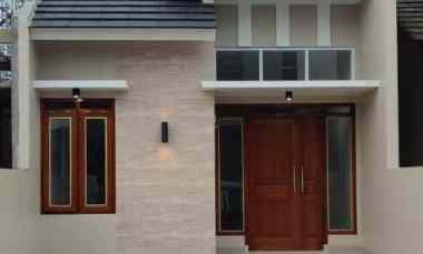 Rumah Cantik Minimalis di Komplek Ujungberung 600 Jutaan Jarang Ada