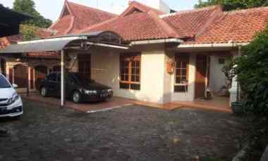 Dijual Rumah Luas di Utan Kayu Utara, Matraman, Jakarta Timur