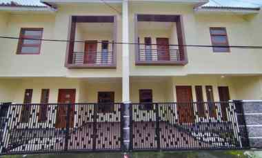 Murah Rumah 2 Lantai Siap Huni di Utara Stadion Maguwoharjo dekat Sd M