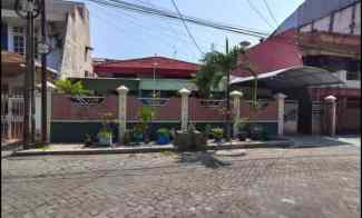 Rumah Terawat 2 Lantai Villa Kalijudan Indah dekat Unair, Mulyorejo