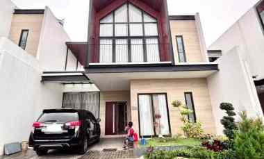 Dijual Villa Baru Lokasi dekat Bns dan Jatimpark Kota Batu