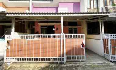 Rumah 2 Lantai Siap Huni di Villa Melati Mas Vista Serpong Tangerang