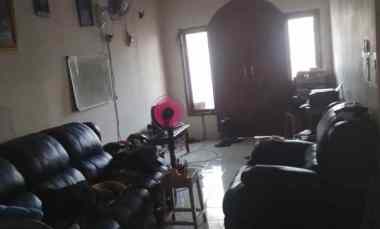 Dijual Cepat Sebuah Rumah Tinggal di Villa Tangerang Regensi 1