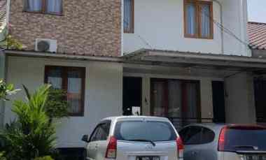 Rumah Bagus 2 Lt dalam Cluster Murah Area Warung Sila, Jagakarsa, Jaksel