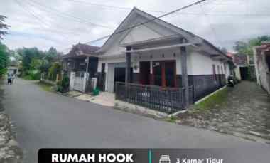 Rumah Hook Tepi Aspal Cocok untuk Usaha Utara Sd Model, Sleman