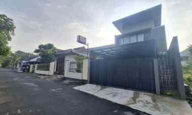 dijual rumah wedomartani kec ngemplak