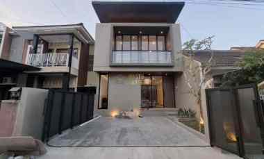 Rumah Ekslusive 2 Lantai Siap Huni dekat Stadion Maguwoharjo