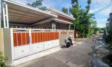 Rumah dekat Pamela 7 di Kujonsari Purwomartani Kalasan Sleman