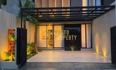 Rumah Baru 2 Lantai Fully Furnished dekat Stadion Maguwoharjo