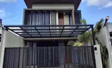 Rumah Dijual Mewah Full Furnish Lokasi dekat Stadion Maguwo
