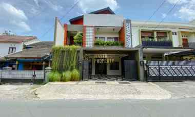 Rumah Mewah 3lt di Wedomartani dekat Global Islamic Center, Sleman