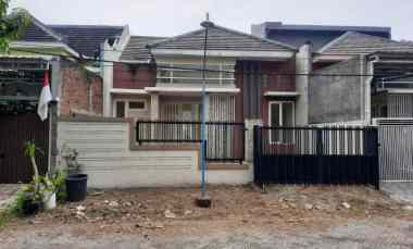 Rumah Dijual di WESTERN VILLAGE BENOWO SURABAYA