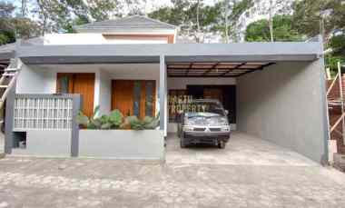 Rumah Nyaman dalam Cluster Bonus Semi Furnish di Ngemplak Sleman