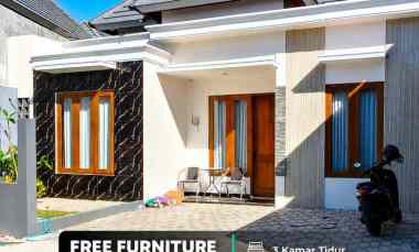 Rumah Baru Full Furniture di Timur jl. Kaliurang km 12 1,1 km Pasar J
