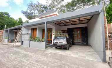 Rumah Siap Huni Semi Furnish dekat Pasar Jangkang, Ngemplak