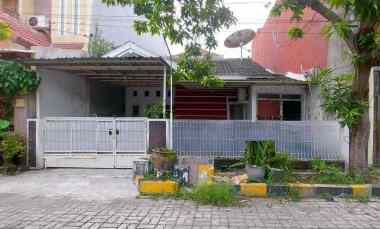 dijual rumah wiguna