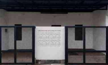 Rumah Wiguna Surabaya Timur New Minimalis Carport 2 Mobil