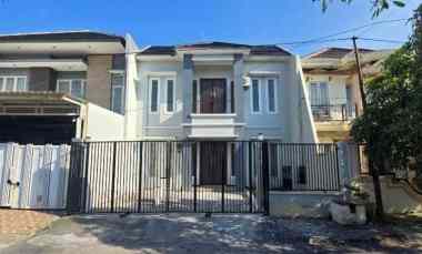 dijual rumah wiguna timur regency