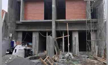 Rumah Wisma Mukti Klampis Anom Baru Gress Daerah Surabaya Timur