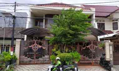 Rumah 2,5 Lantai Strategis Wisma Permai, 2 menit ke Galaxy Mall MERR
